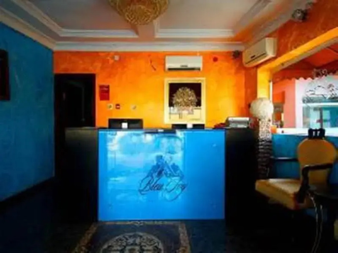 Bleu Ivy Hotel And Suites