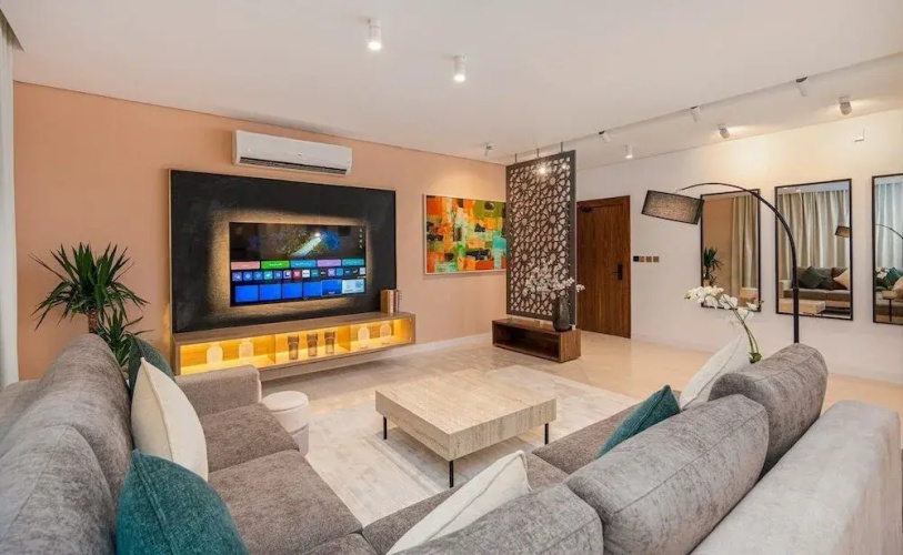 A Spacious 2 BR Property With Luxury&nbsp;details