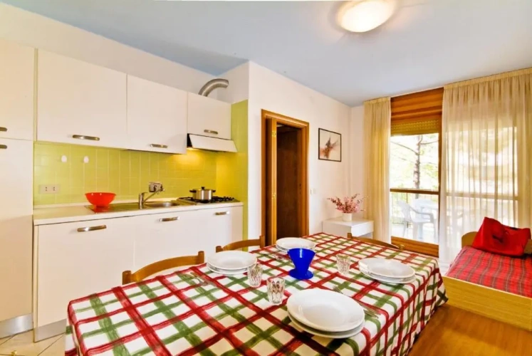 2 Bedrooms Apartment