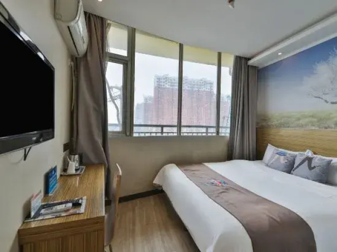 Xinwei Hotel