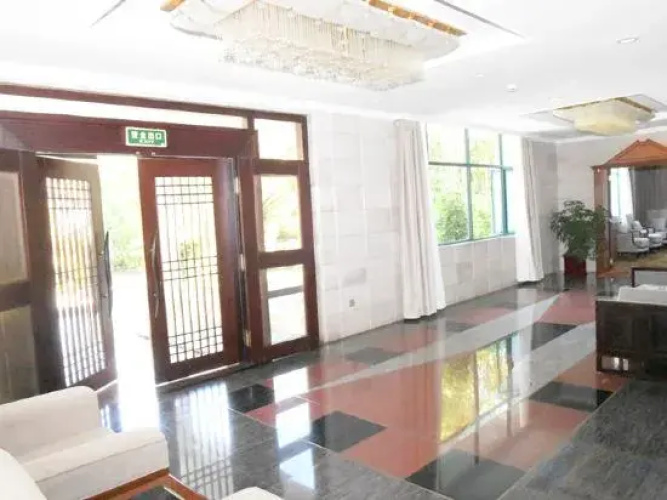 Anning Hot Spring Hotel