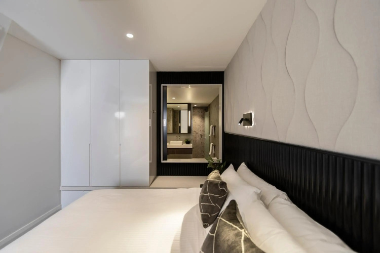Majestic M Suites