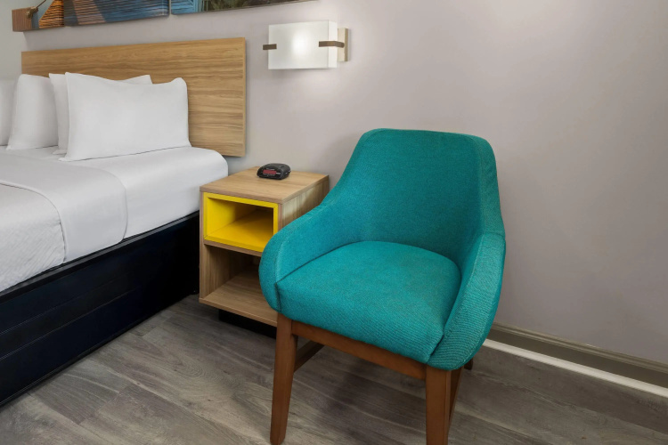 Days Inn by Wyndham Slidell