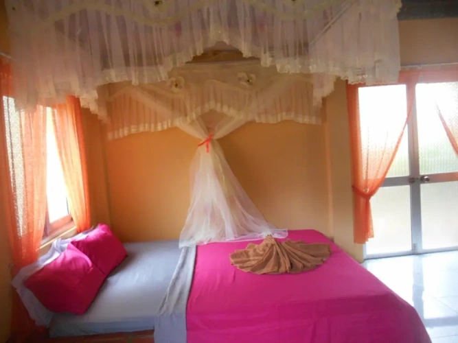 2 Bedrooms Family Villa with garden view