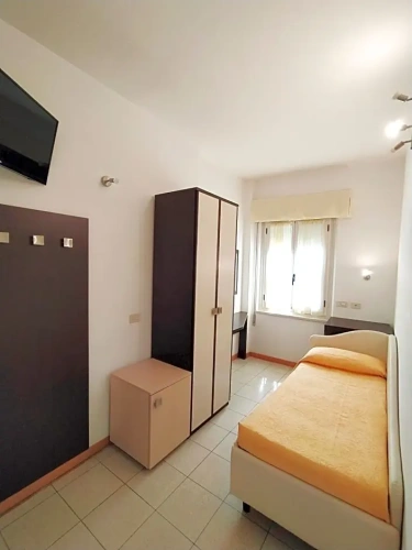 Economy Twin room