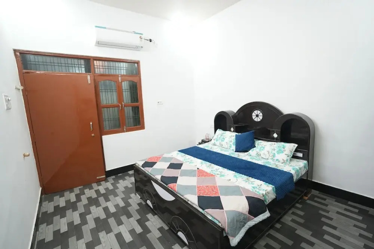 Kashi Homestay
