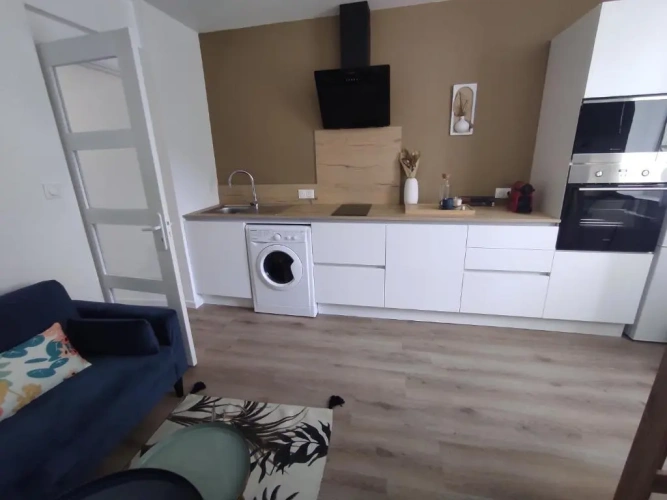 1 Bedroom Apartment