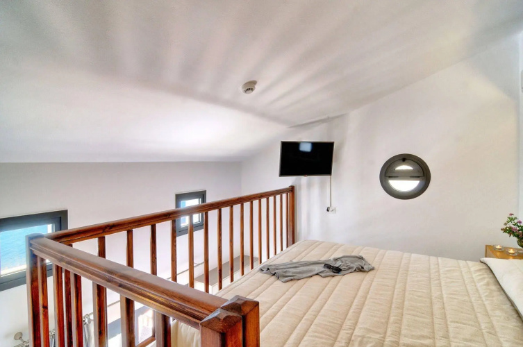 Myrtos Mare Suites