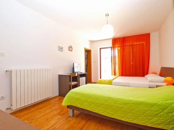 1 Bedroom Standard Triple room