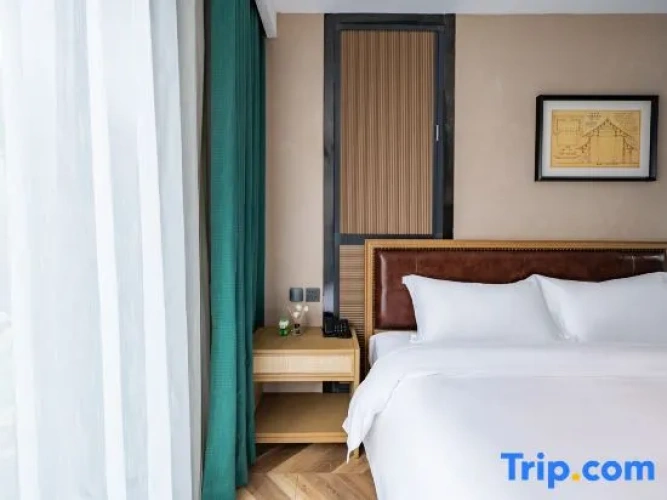 Standard Double room with courtyard view