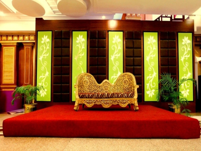 Hotel K.C. Cross Road