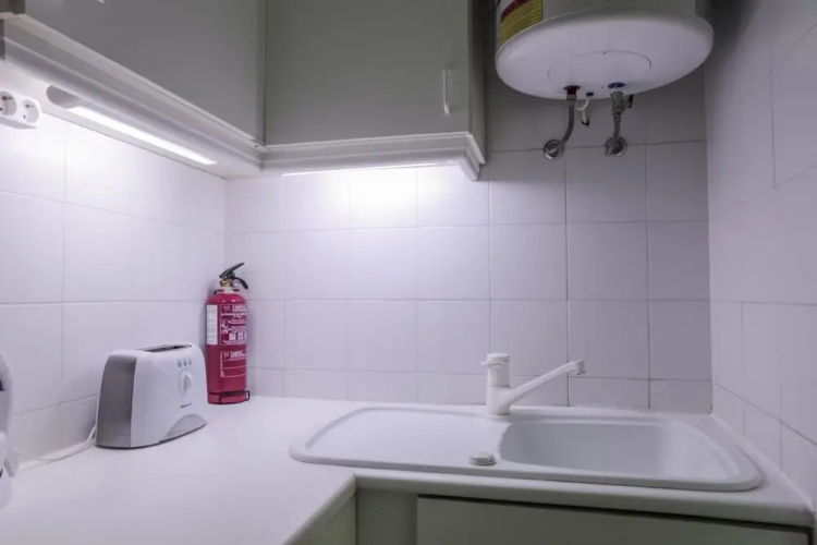 Rent4rest Estoril Beachfront Apartment - Studio