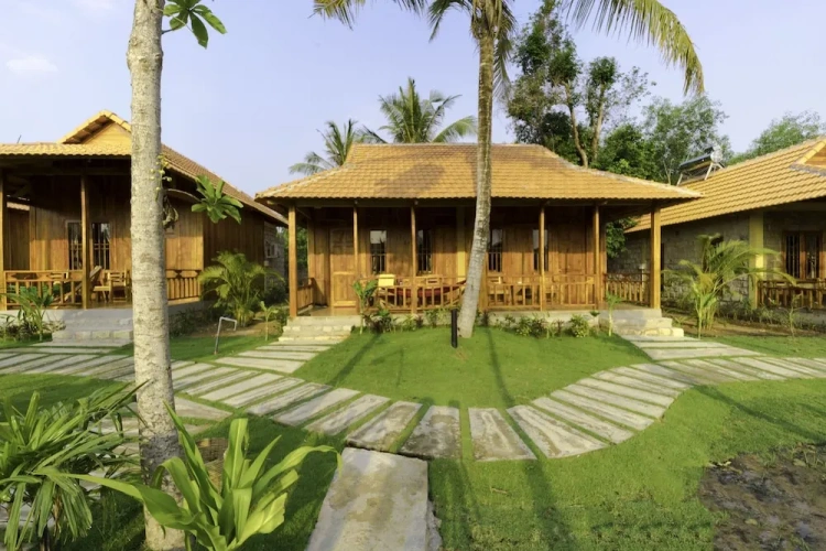 1 Bedroom Superior Bungalow with balcony and with view