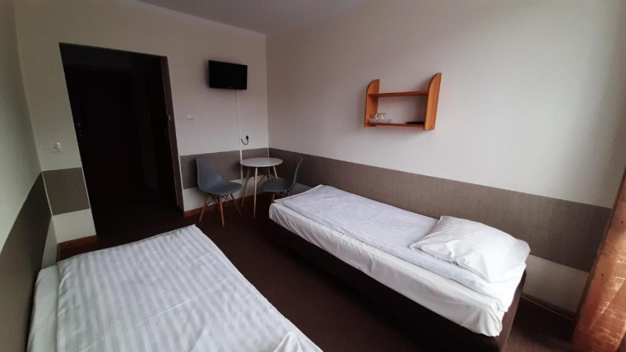 Standard Twin room with mountain view