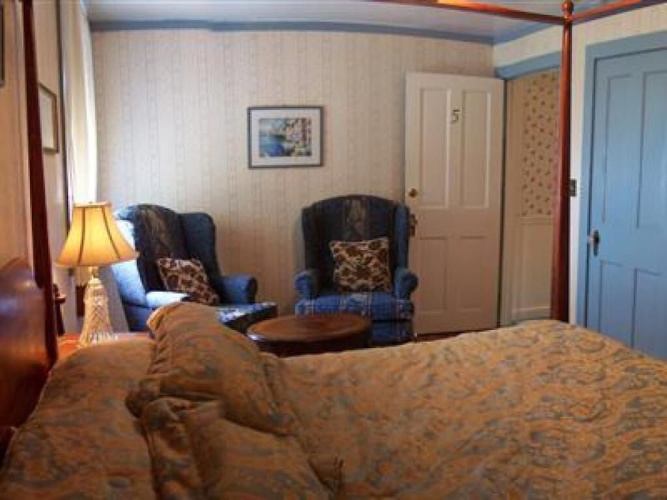 Blackberry River Inn