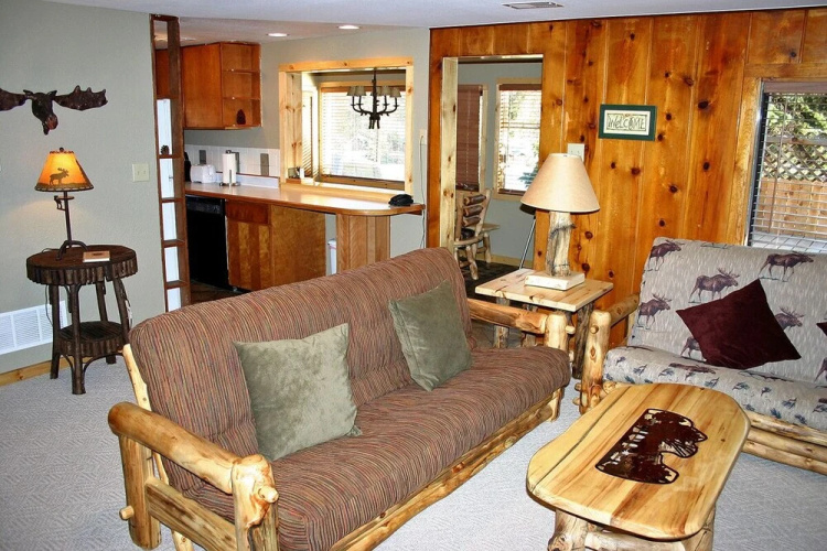 Lazy R Cottages: 9