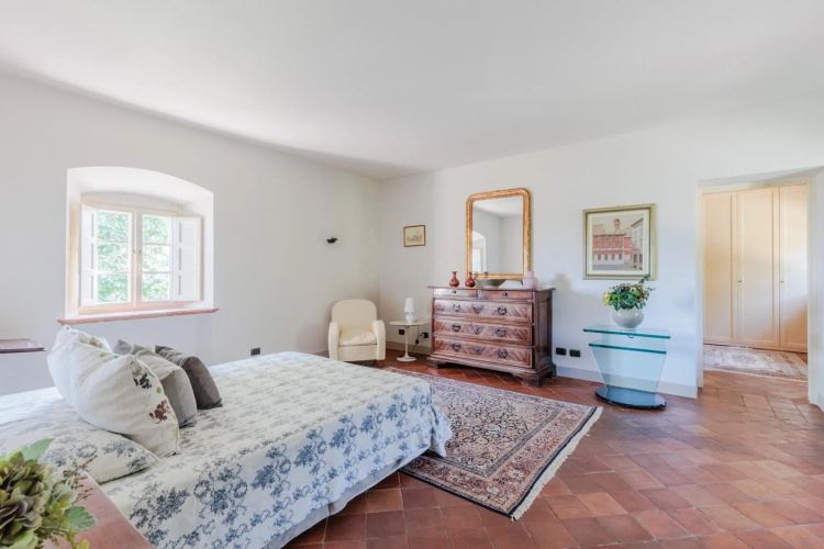 Villa Rapondi, a Farmhouse with View