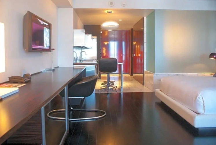 Suite