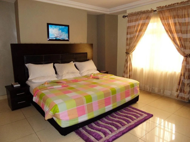 Regia Luxuria Hotel & Suites