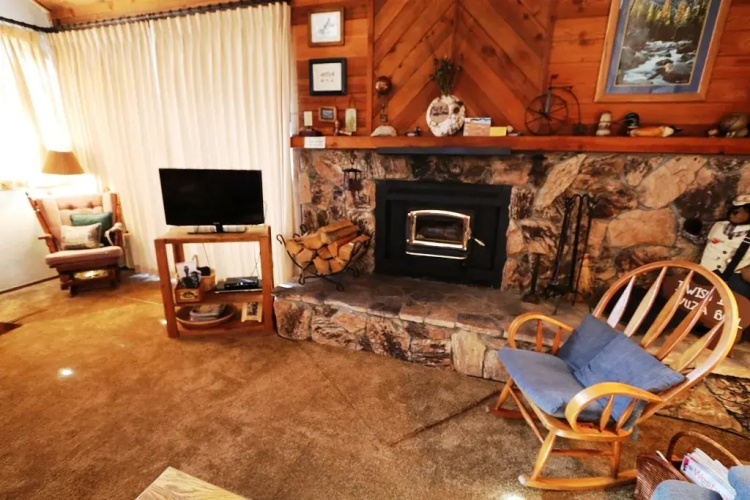 Mammoth Sierra Townhomes #21
