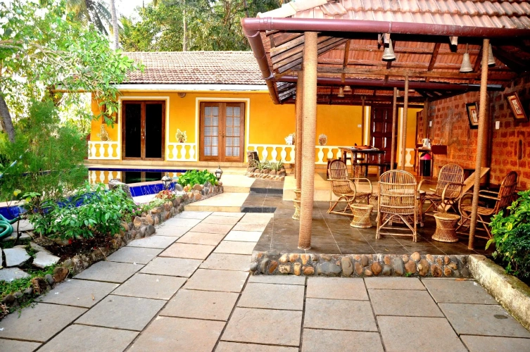 3 Bedrooms Villa