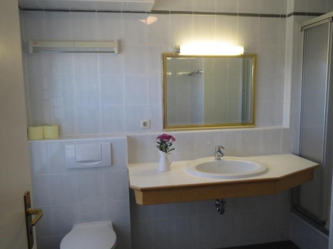 1 Bedroom Suite