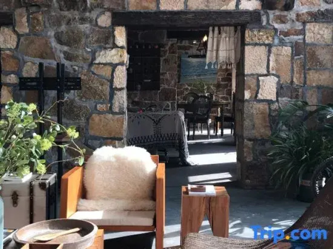 Yaojia Xingluohaiye Resort
