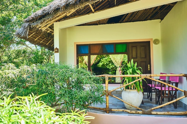 Classic Single room with garden view