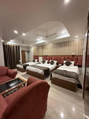 1 Bedroom Luxury Suite with city view