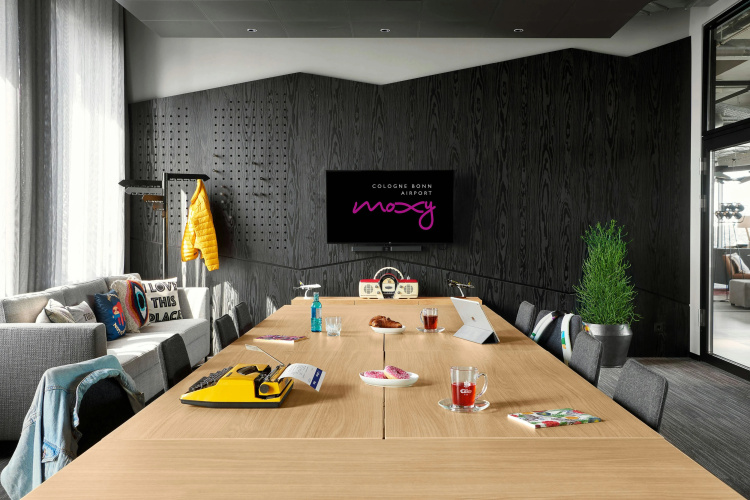 Moxy Cologne Bonn Airport photo 25