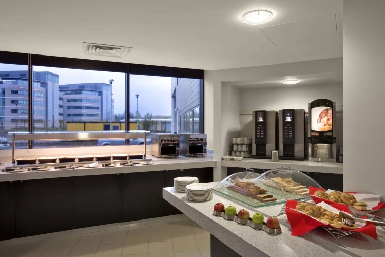 Ramada Encore By Wyndham Newcastle-Gateshead photo 10