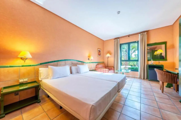 Hotel Port Jardín Milenio