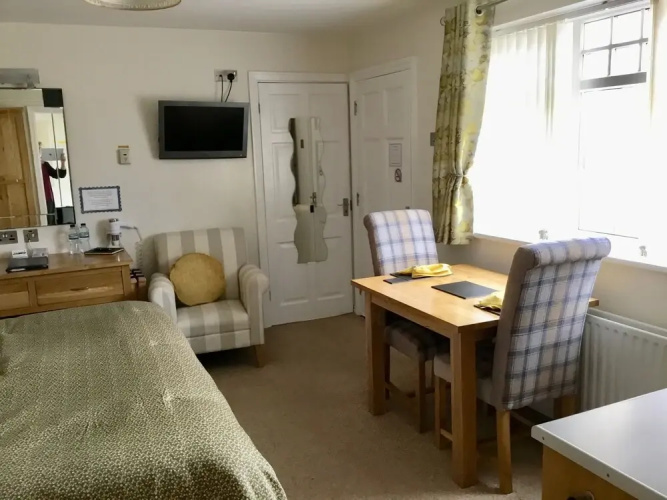 Grovewood House