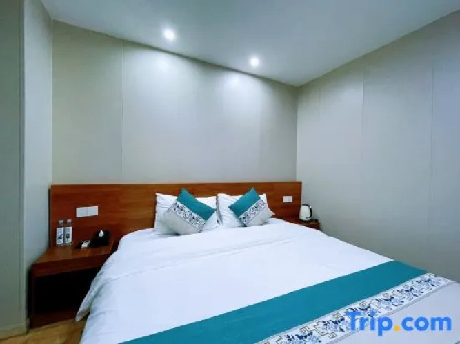 Standard Double room with river view