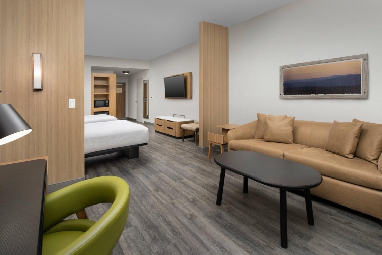 Double Suite