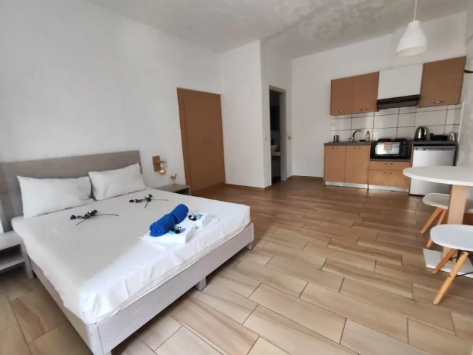 Deluxe Double room with balcony and with sea view