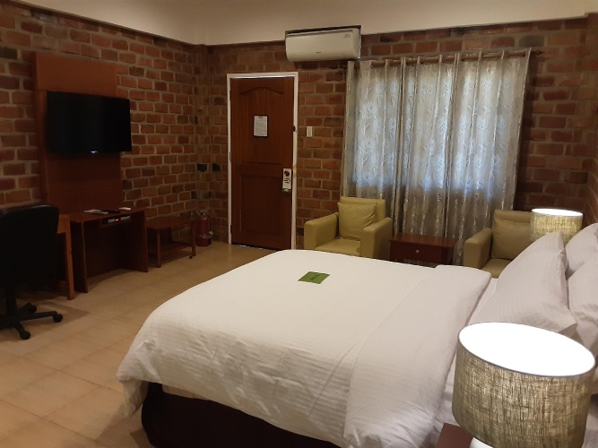 Premier Twin room