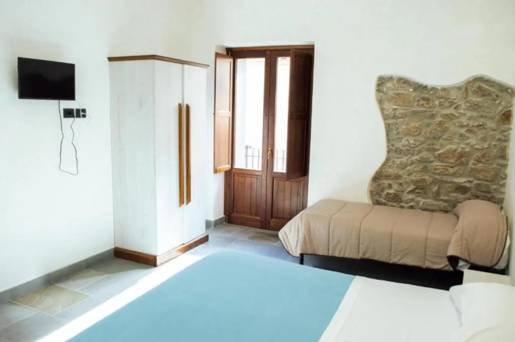 Palazzo Iaquinta - Rooms & Restaurant
