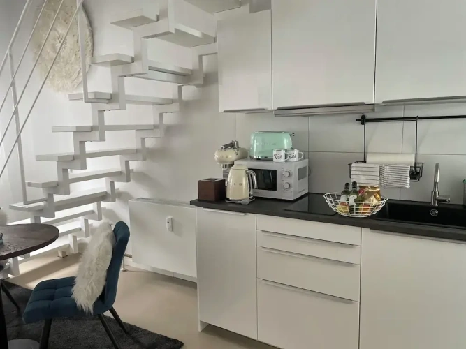 Deluxe Triple room with city view