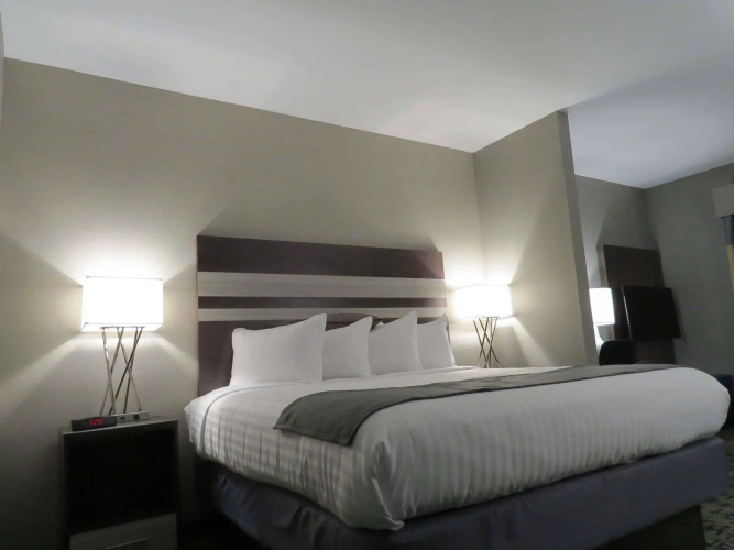 Spark by Hilton Erie