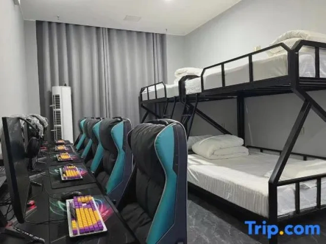 Standard Quintuple room