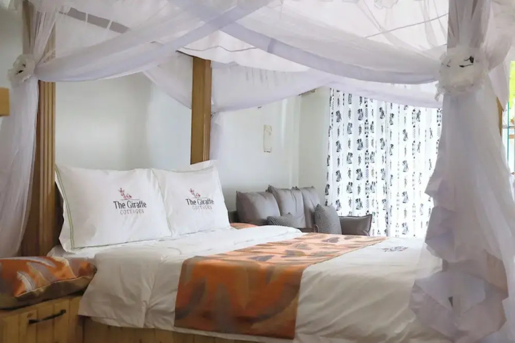 The Giraffe Cottage
