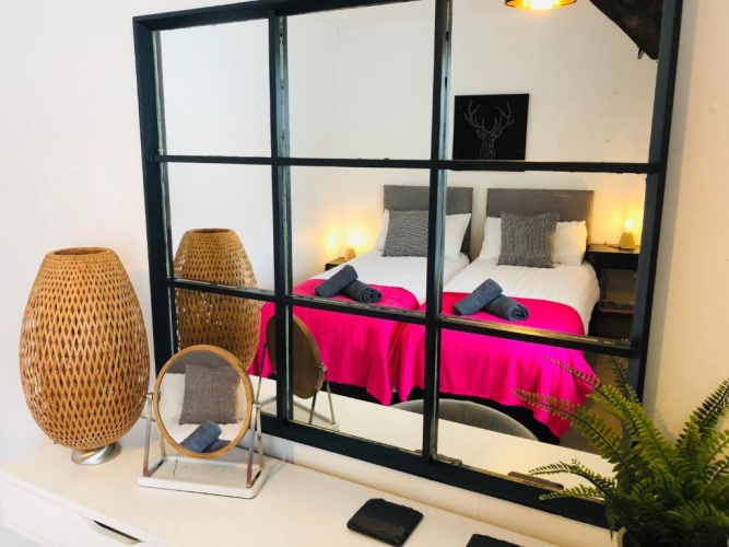 2 Bedrooms Cottage