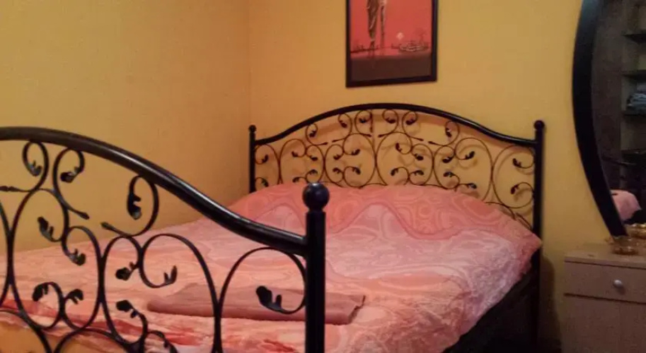 Apartment Hedonist