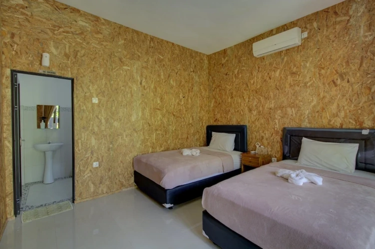Economy Twin room