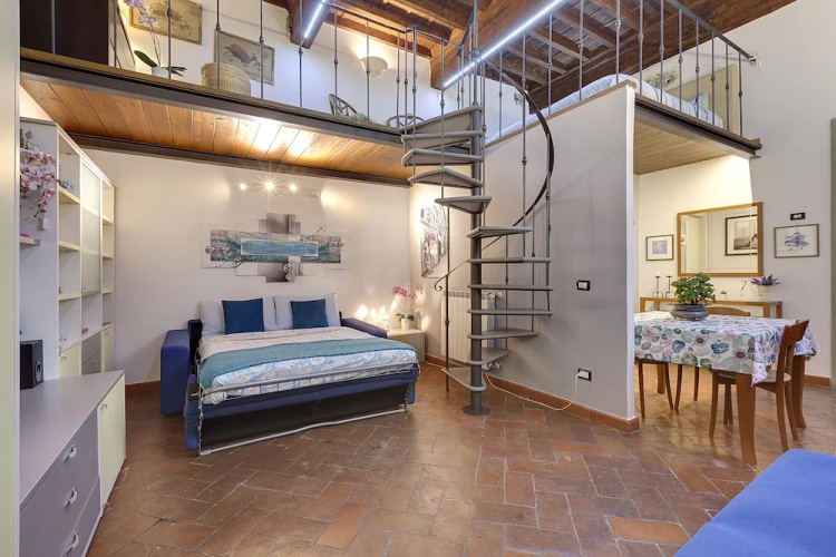 Pitti Apartment