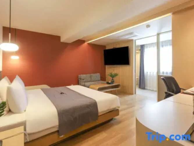 Double Suite