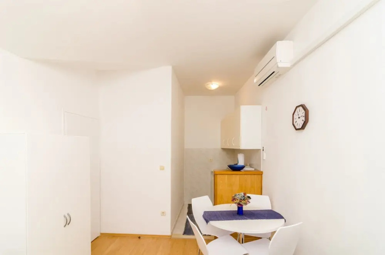 Apartments Pero