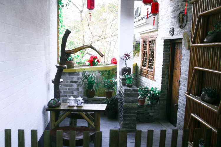 Secret Garden Inn