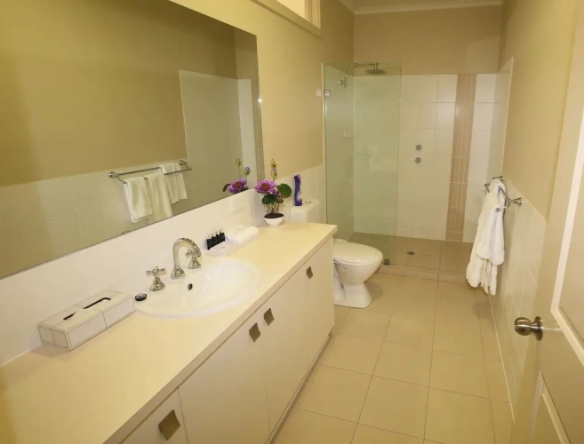 3 Bedrooms Deluxe Apartment with balcony and with harbour view